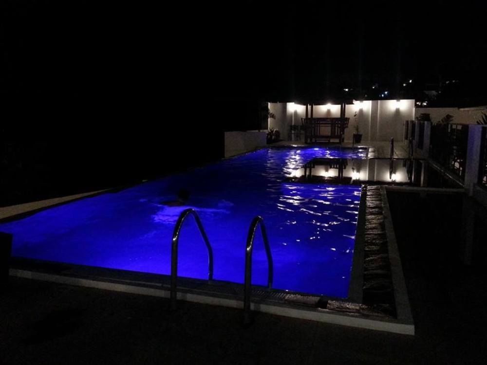 Vista Real Hotel Tagaytay City Екстериор снимка
